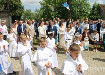 I Komunia Święta w parafii pw. św. Jana Chrzciciela w Zdunach