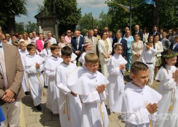 I Komunia Święta w parafii pw. św. Jana Chrzciciela w Zdunach