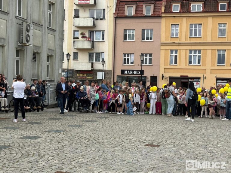 Rekordowe „Kroki do Godności” na ulicach Milicza