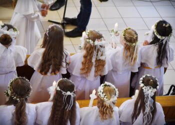 Pierwsza Komunia Święta w parafii św. Andrzeja Boboli