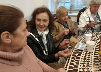 Noc Muzeów w Zdunach przyciągnęła miłośników historii. Był quiz, wspomnienia i archiwalne fotografie