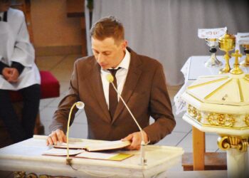 Pierwsza Komunia Święta w parafii św. Andrzeja Boboli
