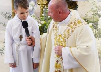Pierwsza Komunia Święta w parafii św. Andrzeja Boboli