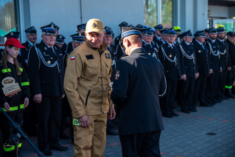 Strażackie święto i nowy wóz dla OSP Mokronos