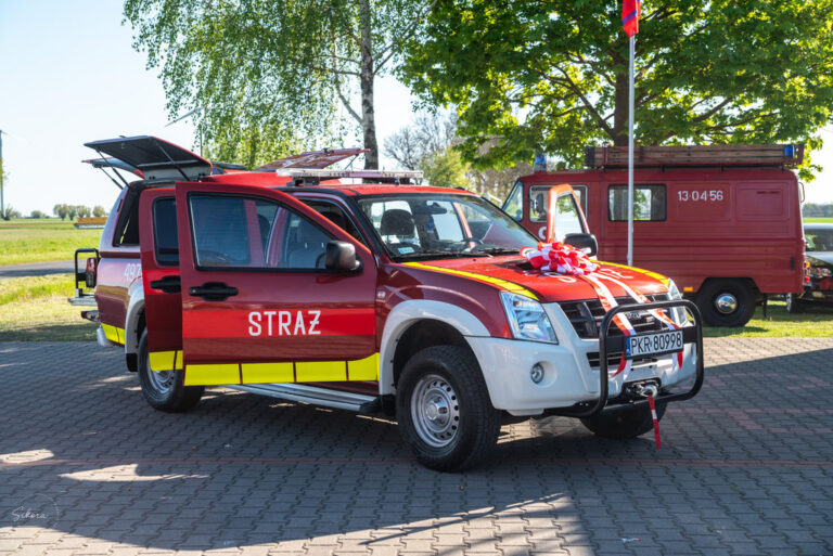 Strażackie święto i nowy wóz dla OSP Mokronos