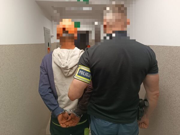 Poszukiwany listem gończym wpadł w Bukowicach Poszukiwany listem gończym wpadł w Bukowicach