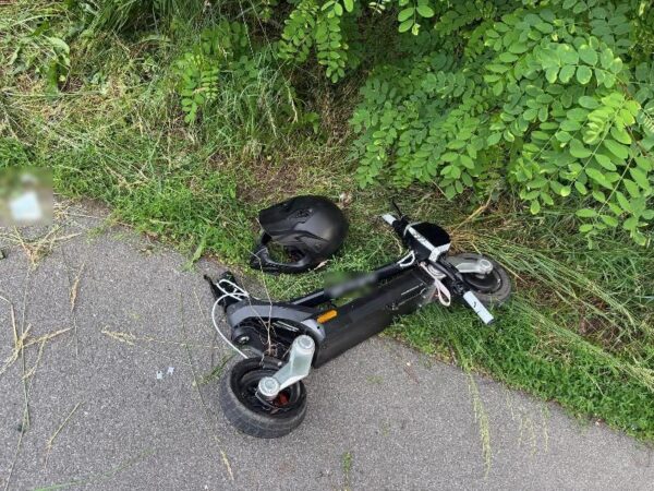 14-latek na hulajnodze potrącony przez peugeota