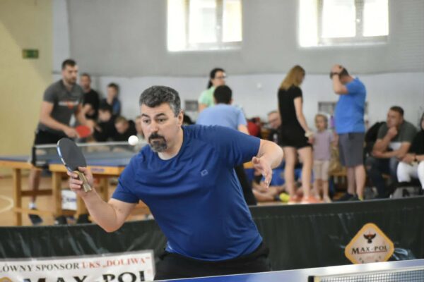 Tenis stołowy połączył pokolenia. Rekordowa frekwencja na mistrzostwach w Rozdrażewie