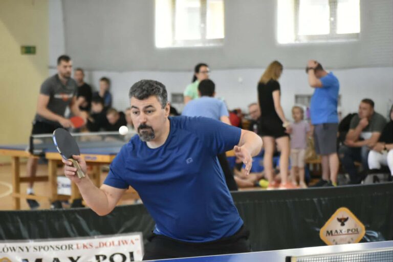 Tenis stołowy połączył pokolenia. Rekordowa frekwencja na mistrzostwach w Rozdrażewie