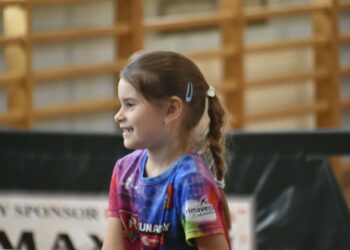 Tenis stołowy połączył pokolenia. Rekordowa frekwencja na mistrzostwach w Rozdrażewie
