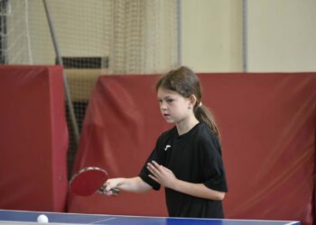 Tenis stołowy połączył pokolenia. Rekordowa frekwencja na mistrzostwach w Rozdrażewie