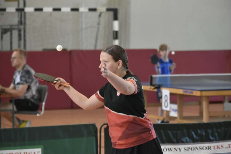 Tenis stołowy połączył pokolenia. Rekordowa frekwencja na mistrzostwach w Rozdrażewie