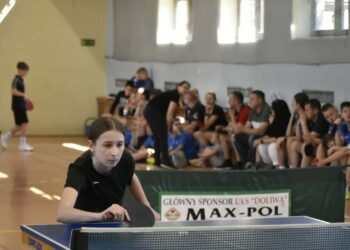 Tenis stołowy połączył pokolenia. Rekordowa frekwencja na mistrzostwach w Rozdrażewie