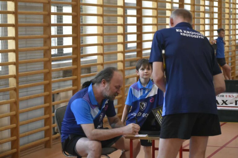 Tenis stołowy połączył pokolenia. Rekordowa frekwencja na mistrzostwach w Rozdrażewie