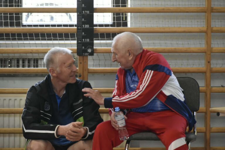 Tenis stołowy połączył pokolenia. Rekordowa frekwencja na mistrzostwach w Rozdrażewie