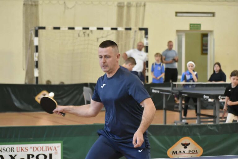 Tenis stołowy połączył pokolenia. Rekordowa frekwencja na mistrzostwach w Rozdrażewie