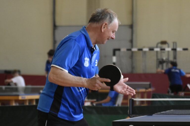 Tenis stołowy połączył pokolenia. Rekordowa frekwencja na mistrzostwach w Rozdrażewie