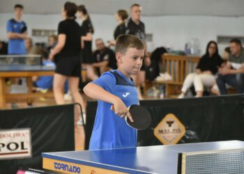 Tenis stołowy połączył pokolenia. Rekordowa frekwencja na mistrzostwach w Rozdrażewie