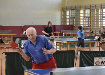Tenis stołowy połączył pokolenia. Rekordowa frekwencja na mistrzostwach w Rozdrażewie