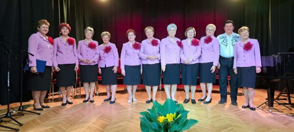 Mała Scena z programem dla mam i dzieci