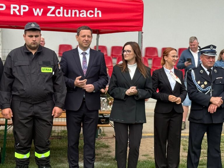 Rekordowa frekwencja w Zdunach. 39 drużyn stanęło do sportowo-pożarniczej rywalizacji