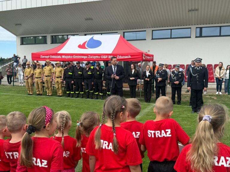 Rekordowa frekwencja w Zdunach. 39 drużyn stanęło do sportowo-pożarniczej rywalizacji