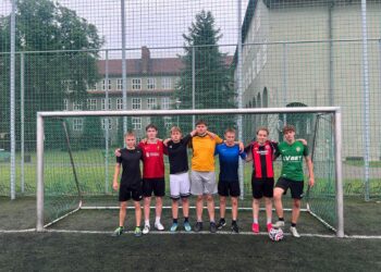 Szkolny turniej na Orliku