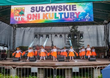 Sułów świętował przy muzyce, tańcu i dobrej zabawie