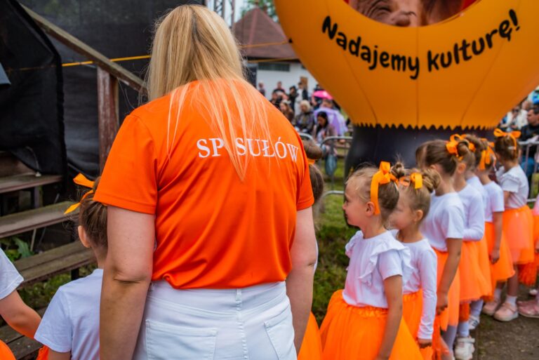 Sułów świętował przy muzyce, tańcu i dobrej zabawie