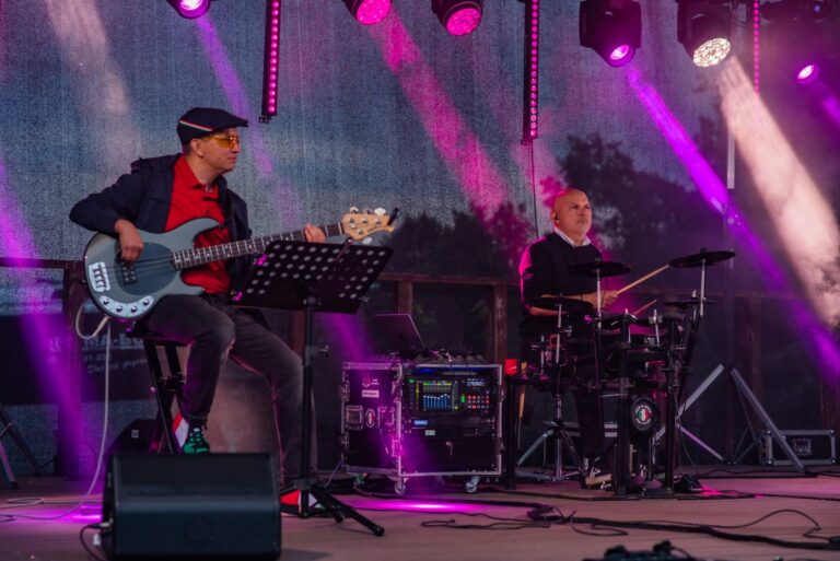 Sułów świętował przy muzyce, tańcu i dobrej zabawie