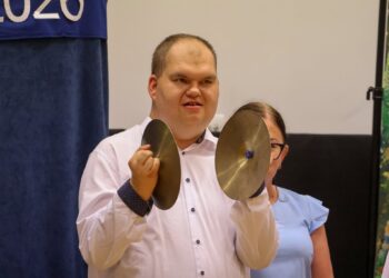 Teatralne zakończenie roku w CETS w Krośnicach