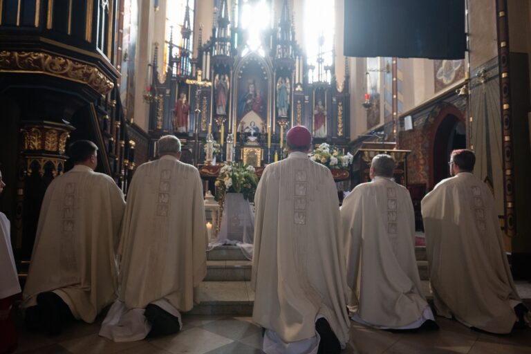 Jubileusz w Kobiernie. 10 lat od nadania szkole imienia bł. bp. Michała Kozala