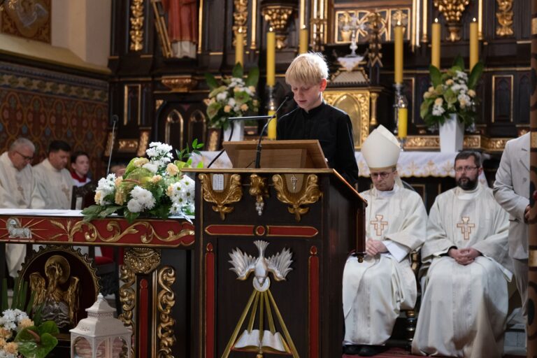 Jubileusz w Kobiernie. 10 lat od nadania szkole imienia bł. bp. Michała Kozala