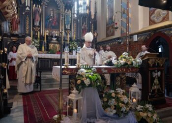 Jubileusz w Kobiernie. 10 lat od nadania szkole imienia bł. bp. Michała Kozala