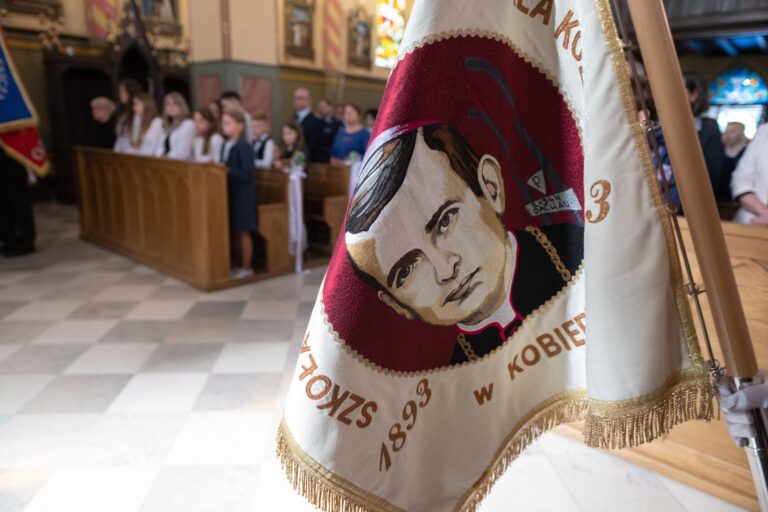 Jubileusz w Kobiernie. 10 lat od nadania szkole imienia bł. bp. Michała Kozala