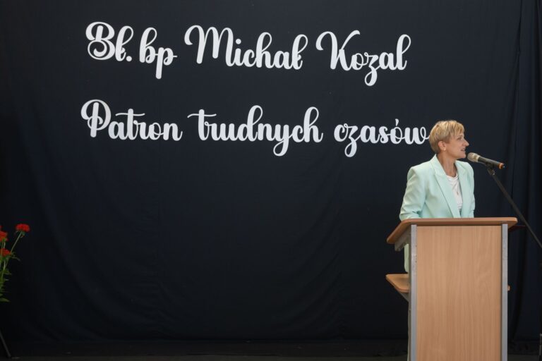 Jubileusz w Kobiernie. 10 lat od nadania szkole imienia bł. bp. Michała Kozala