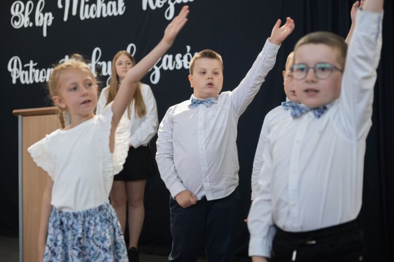 Jubileusz w Kobiernie. 10 lat od nadania szkole imienia bł. bp. Michała Kozala