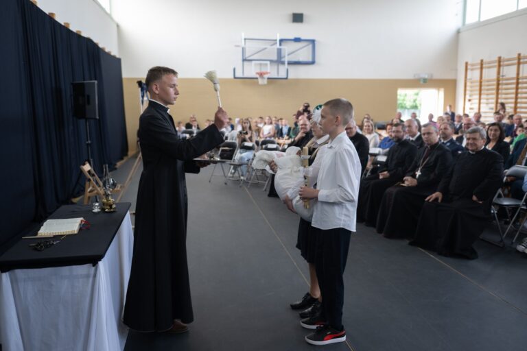 Jubileusz w Kobiernie. 10 lat od nadania szkole imienia bł. bp. Michała Kozala