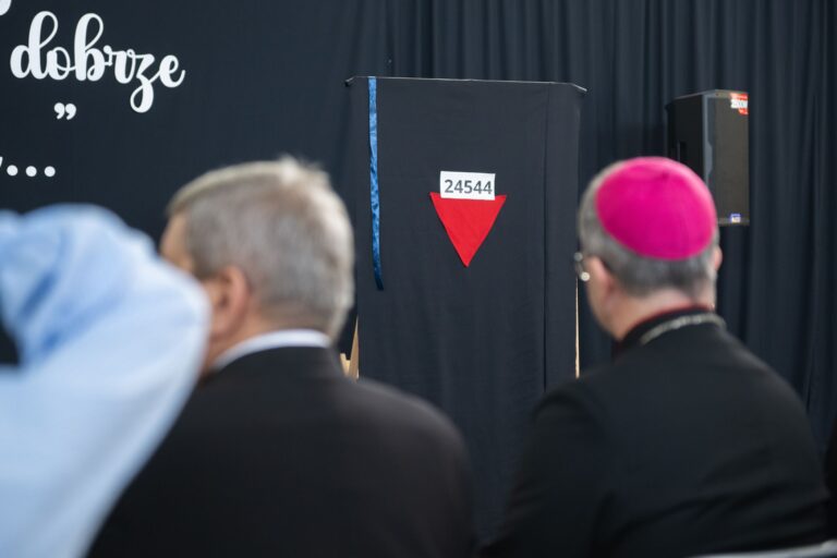 Jubileusz w Kobiernie. 10 lat od nadania szkole imienia bł. bp. Michała Kozala