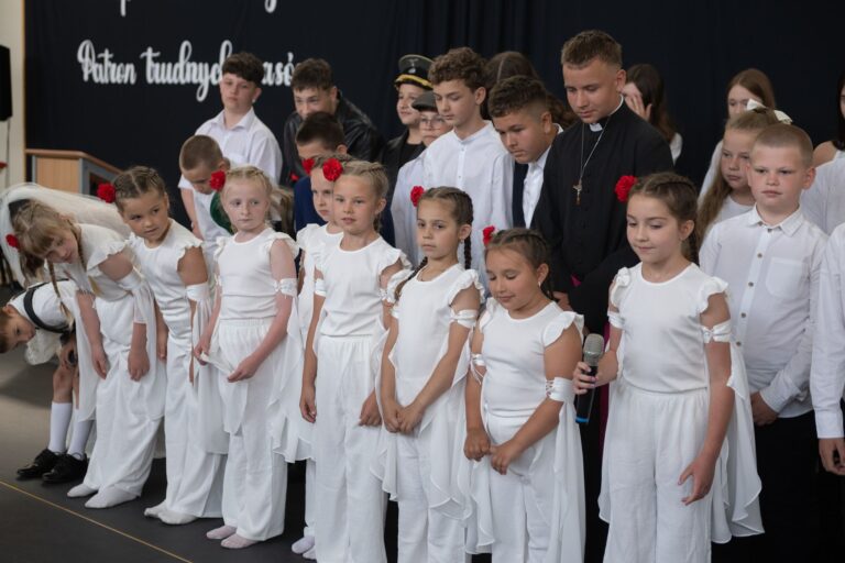 Jubileusz w Kobiernie. 10 lat od nadania szkole imienia bł. bp. Michała Kozala