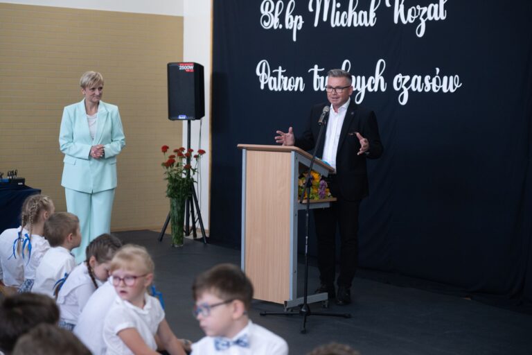 Jubileusz w Kobiernie. 10 lat od nadania szkole imienia bł. bp. Michała Kozala