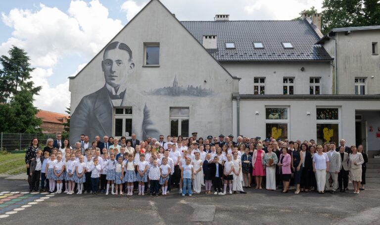 Jubileusz w Kobiernie. 10 lat od nadania szkole imienia bł. bp. Michała Kozala