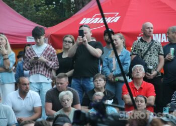 Piękni i Młodzi porwali tłumy. Sobotni wieczór był kulminacją Dni Koźmina Wielkopolskiego