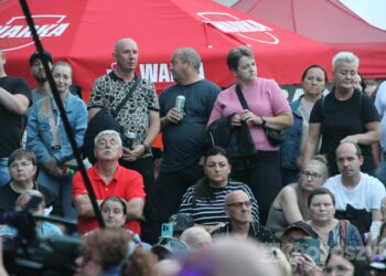 Piękni i Młodzi porwali tłumy. Sobotni wieczór był kulminacją Dni Koźmina Wielkopolskiego