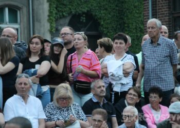 Piękni i Młodzi porwali tłumy. Sobotni wieczór był kulminacją Dni Koźmina Wielkopolskiego