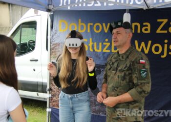 Grochówka, strzelanie i wojskowe wyzwania. Tłumy młodzieży na pikniku w ZSTO