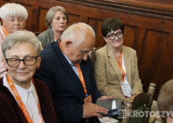 Pokolenia Kołłątajowców znów razem. I LO świętowało 190-lecie istnienia