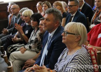 Pokolenia Kołłątajowców znów razem. I LO świętowało 190-lecie istnienia
