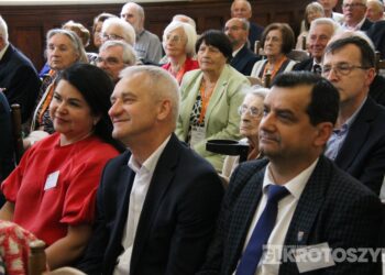 Pokolenia Kołłątajowców znów razem. I LO świętowało 190-lecie istnienia