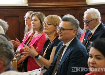 Pokolenia Kołłątajowców znów razem. I LO świętowało 190-lecie istnienia